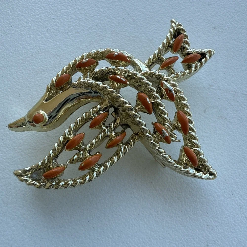 Vintage Gerry's Peace Dove Brooch or Pendant 1.94